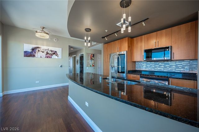 200 West Sahara Avenue 3401, Las Vegas, NV 89102