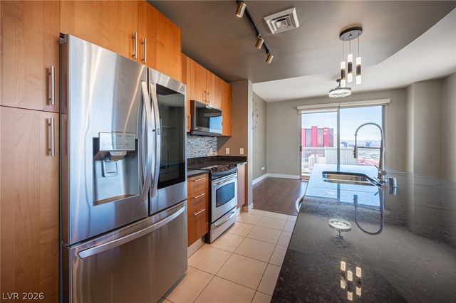 200 West Sahara Avenue 3401, Las Vegas, NV 89102