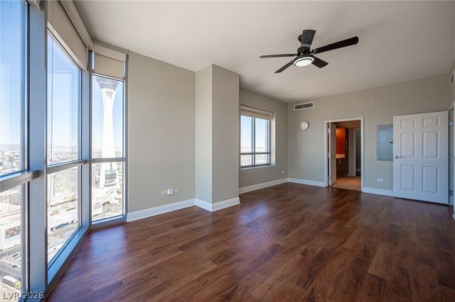 200 West Sahara Avenue 3401, Las Vegas, NV 89102