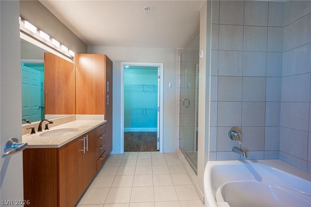 200 West Sahara Avenue 3401, Las Vegas, NV 89102