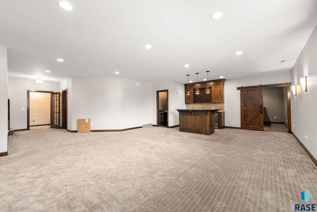 2201 W Sleigh Creek Trl Trail, Sioux Falls, SD 57108