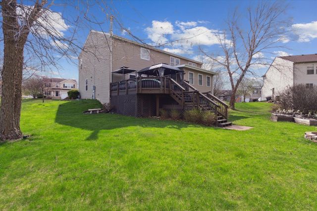 229 Stone Hollow Drive, Poplar Grove, IL 61065