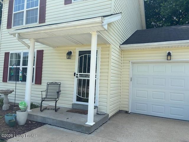 8309 Lake Superior Dr, Louisville, KY 40291