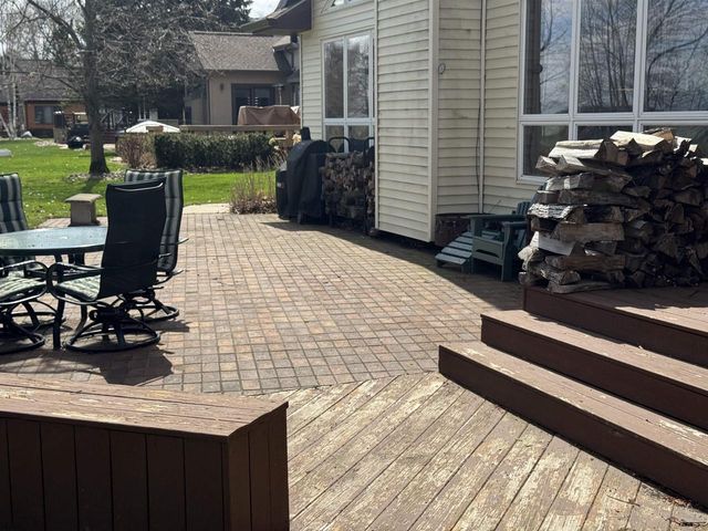 W5092 N Osprey Drive, New Lisbon, WI 53950
