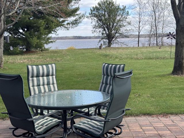 W5092 N Osprey Drive, New Lisbon, WI 53950