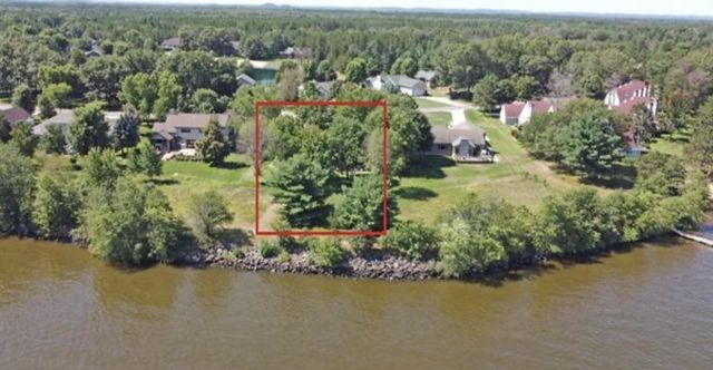 W5092 N Osprey Drive, New Lisbon, WI 53950