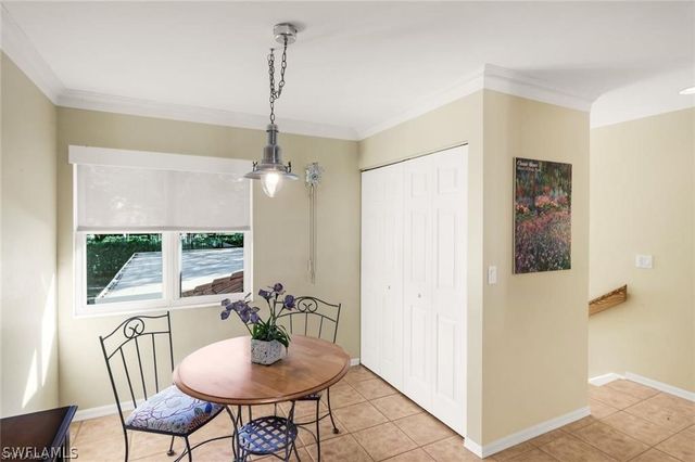 5070 Cedar Springs DR 203, Naples, FL 34110