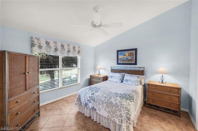 5070 Cedar Springs DR 203, Naples, FL 34110