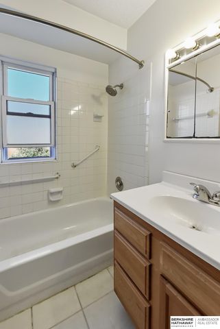 1607 & 1609 Laird Street, Omaha, NE 68110