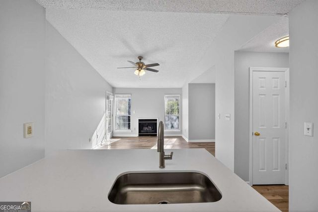 423 Granville Court, Atlanta, GA 30328