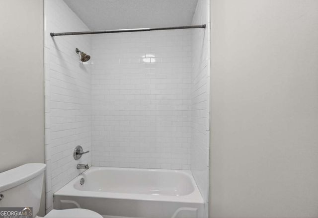 423 Granville Court, Atlanta, GA 30328