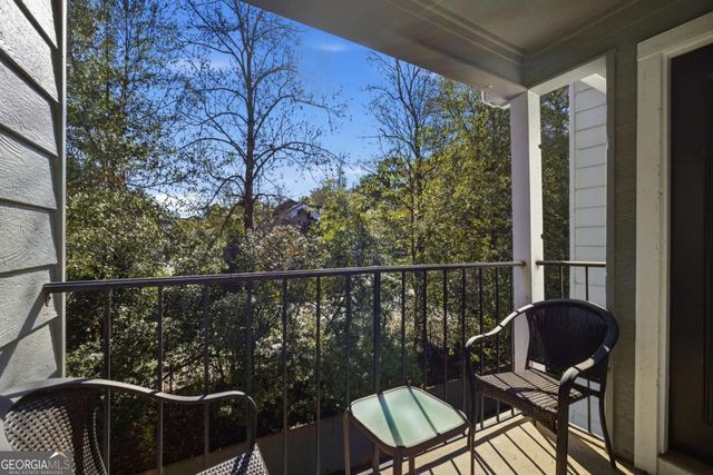 423 Granville Court, Atlanta, GA 30328