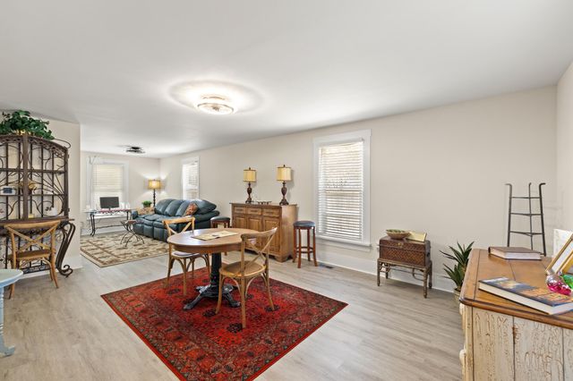 217 N Middletown Road, Paris, KY 40361