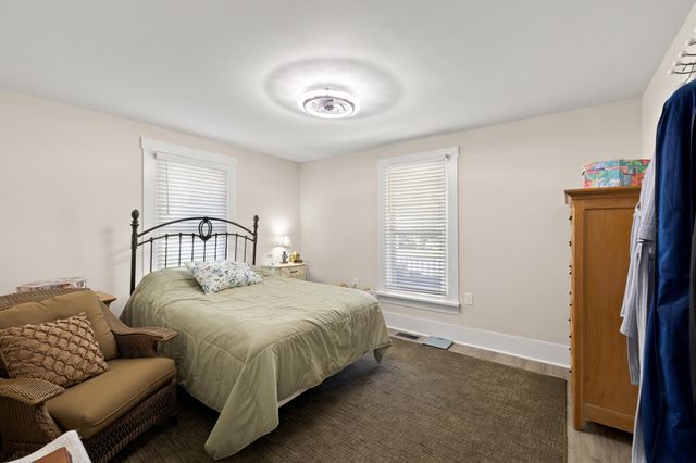 217 N Middletown Road, Paris, KY 40361