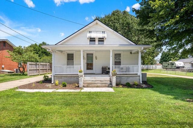 217 N Middletown Road, Paris, KY 40361