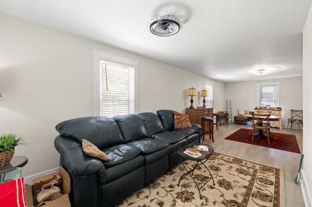 217 N Middletown Road, Paris, KY 40361