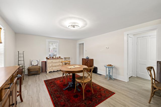 217 N Middletown Road, Paris, KY 40361