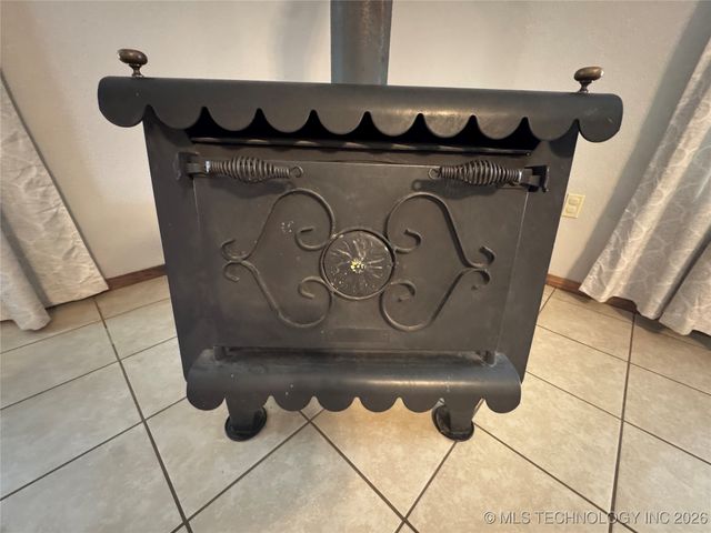 111 Hickory, Cartwright, OK 74731