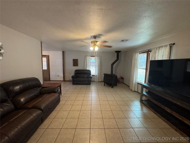 111 Hickory, Cartwright, OK 74731