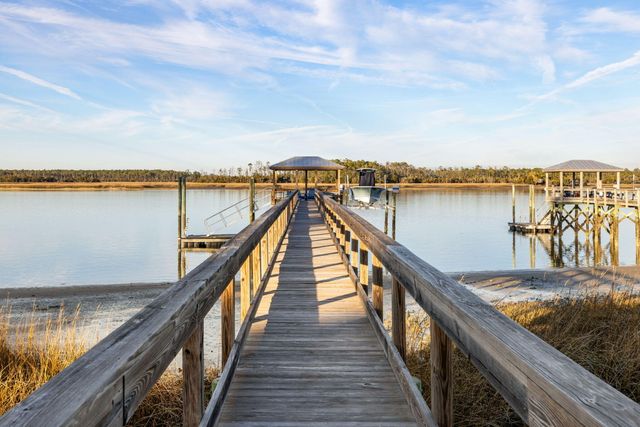 2922 River Vista Way, Mount Pleasant, SC 29466