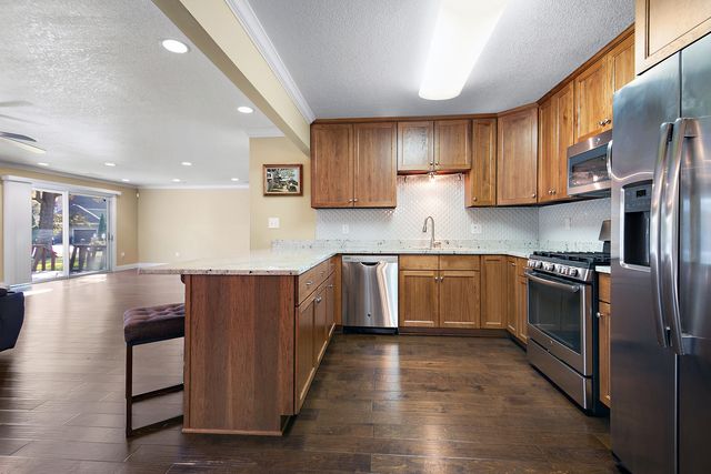 1305 OAKTREE Lane, Kankakee, IL 60901