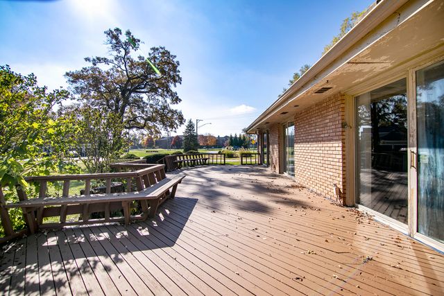 1305 OAKTREE Lane, Kankakee, IL 60901