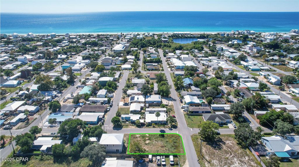 Image 2 of property listing at 326 Lake Place, Panama City Beach, FL 32413