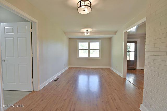 8405 S Northshore Drive, Knoxville, TN 37919