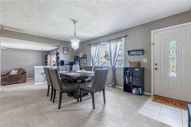 238 Fitchland Drive, Fairborn, OH 45324