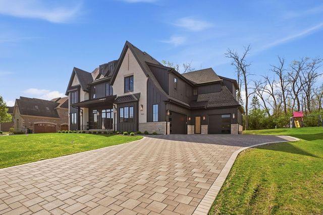 1161 Secret Forest Drive, Burr Ridge, IL 60527