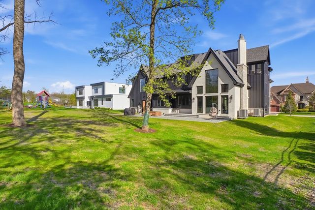 1161 Secret Forest Drive, Burr Ridge, IL 60527