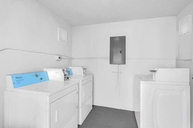 1142 SW 4th Street 4, Miami, FL 33130