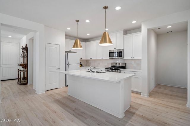3625 Santa Ynez Court, Rosamond, CA 93560