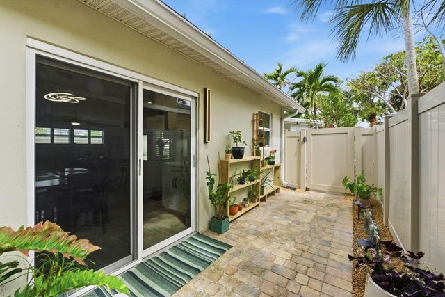 1436 NE 38th Street, Oakland Park, FL 33334