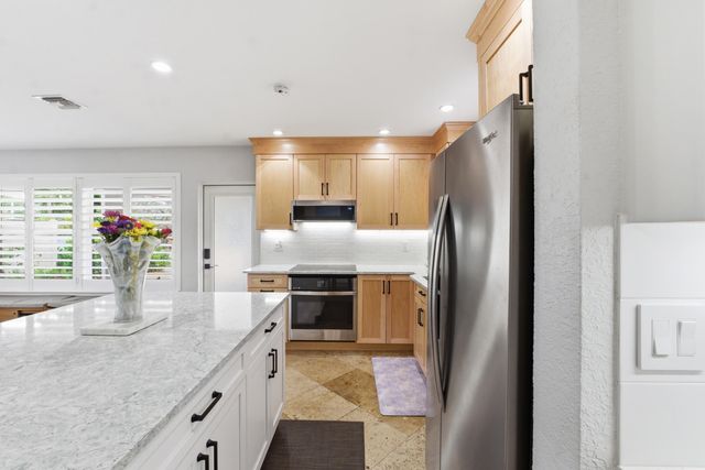 1436 NE 38th Street, Oakland Park, FL 33334