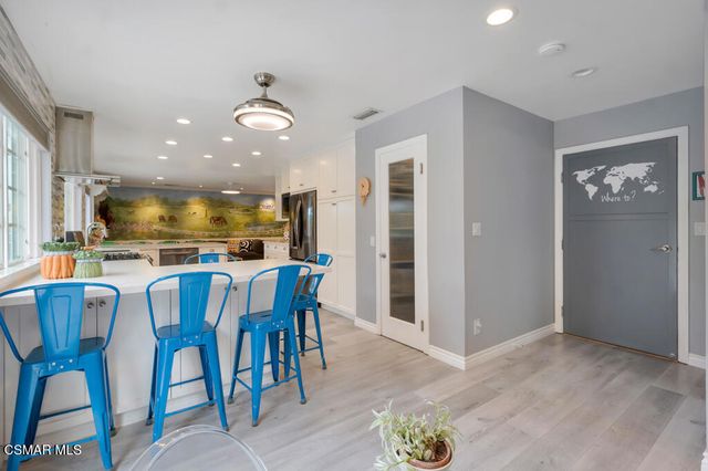 1306 Nonchalant Drive, Simi Valley, CA 93065
