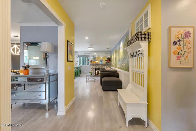 1306 Nonchalant Drive, Simi Valley, CA 93065