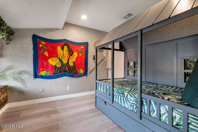 1306 Nonchalant Drive, Simi Valley, CA 93065
