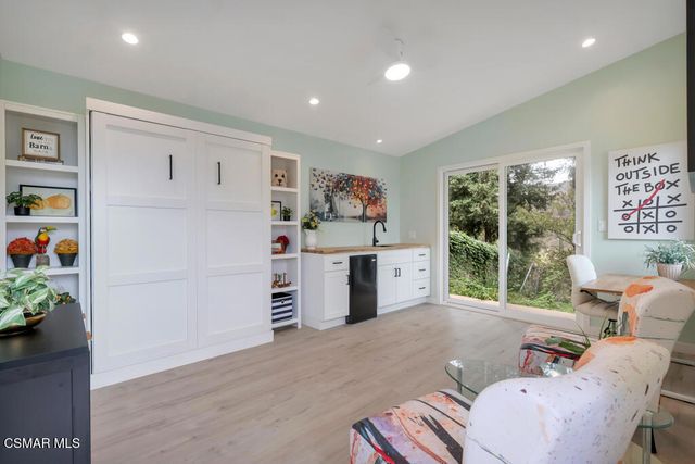 1306 Nonchalant Drive, Simi Valley, CA 93065