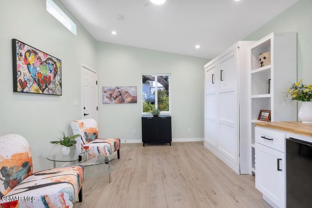 1306 Nonchalant Drive, Simi Valley, CA 93065