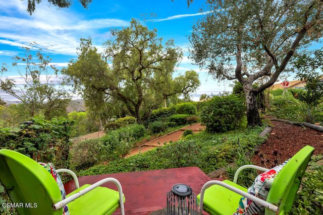 1306 Nonchalant Drive, Simi Valley, CA 93065