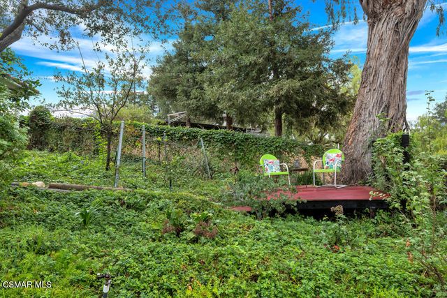 1306 Nonchalant Drive, Simi Valley, CA 93065