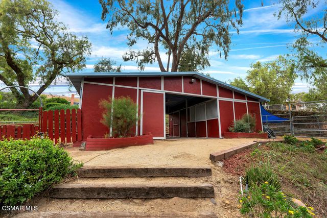 1306 Nonchalant Drive, Simi Valley, CA 93065