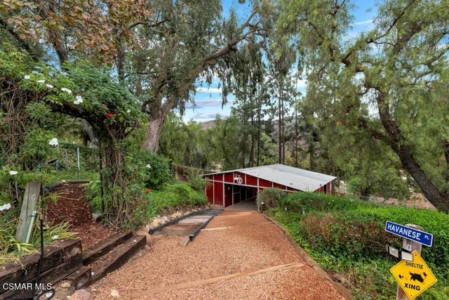 1306 Nonchalant Drive, Simi Valley, CA 93065