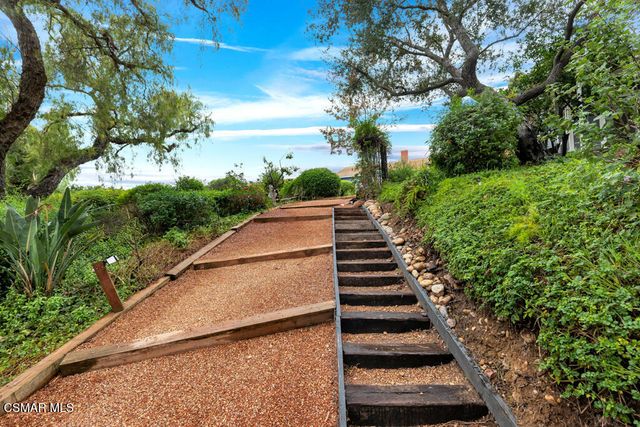 1306 Nonchalant Drive, Simi Valley, CA 93065