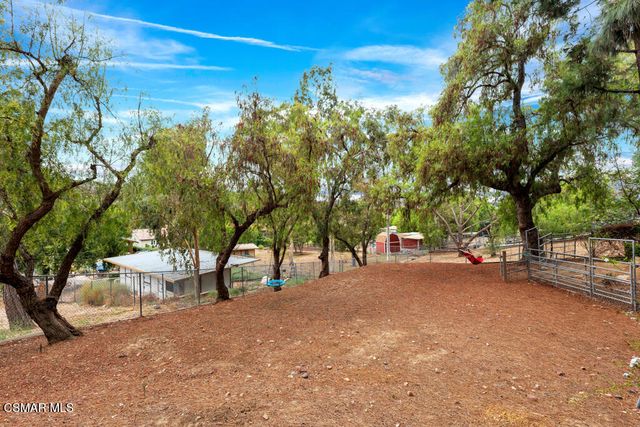 1306 Nonchalant Drive, Simi Valley, CA 93065