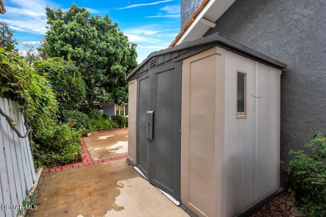 1306 Nonchalant Drive, Simi Valley, CA 93065