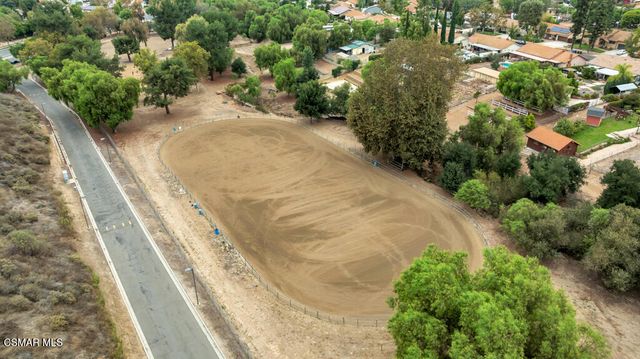 1306 Nonchalant Drive, Simi Valley, CA 93065