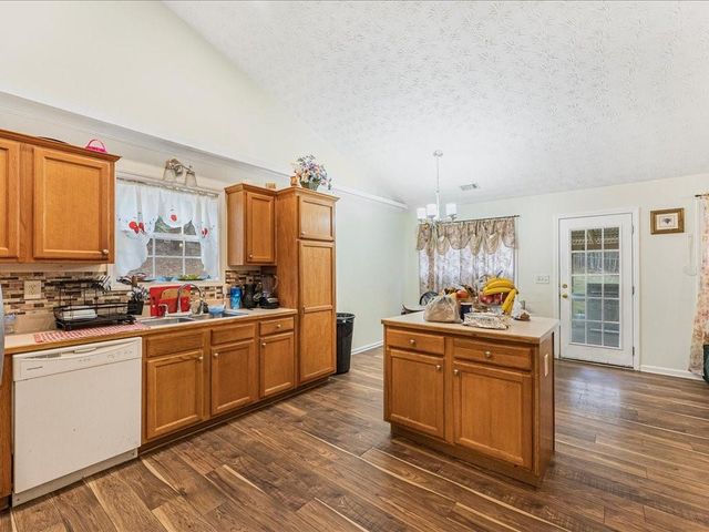 402 Arbor SW Circle, Monroe, GA 30656