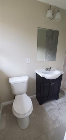 318 Lynnwood Drive, Woodstock, GA 30188